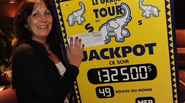 Une chanceuse de Saint-François rafle un magot de 132 500 $ au bingo