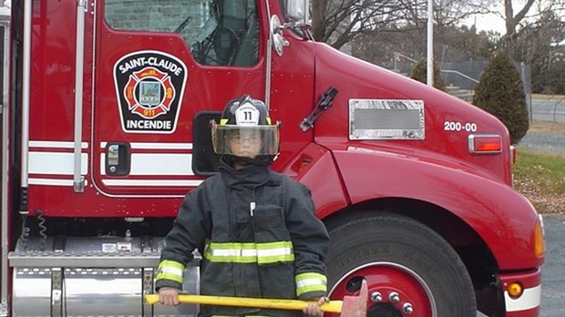 Bryan Robidas, pompier d’un jour à St-Claude