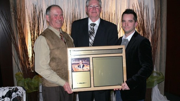 David « Butch » Crack a reçu un autre honneur de la part de l’association Holstein-Québec