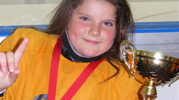 Émilie Robidas remporte un tournoi de hockey à Kingston