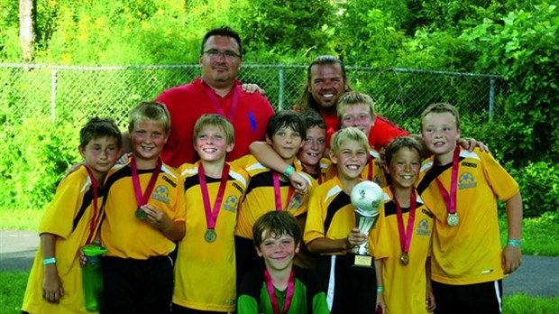 Soccer : Le U10 masculin de Windsor décroche les honneurs du tournoi des Frontières