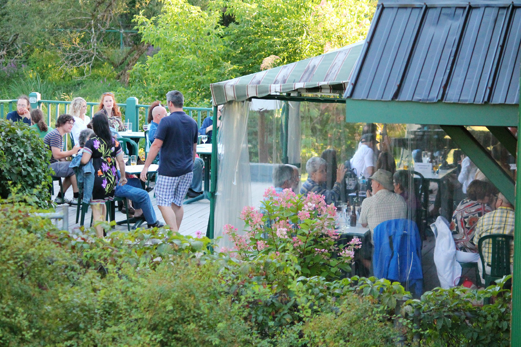 Tangara au Bistro de la poudrière