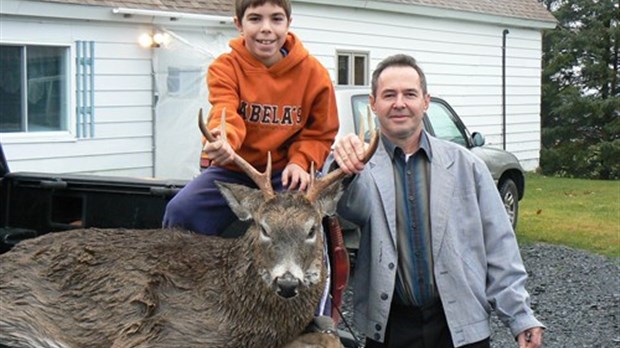 VITE FAIT, BIEN FAIT. Un premier chevreuil pour Michaël