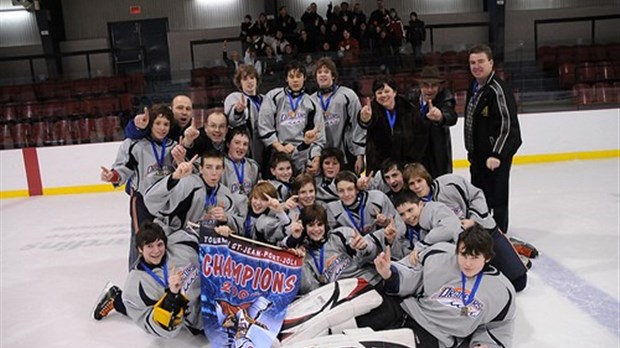 Draveurs bantam du Val-Saint-François : Champions de la classe CC