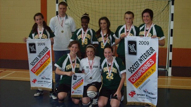 Tournesol. Championne de la saison et du championnat régional
