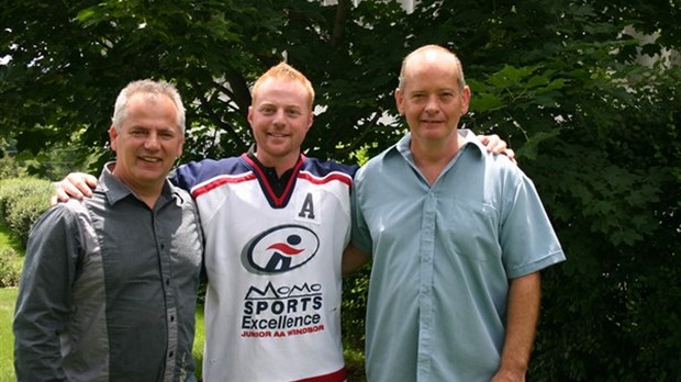 Hockey Junior AA. Danny Lamontagne à la barre du Momo Sports Excellence de Windsor