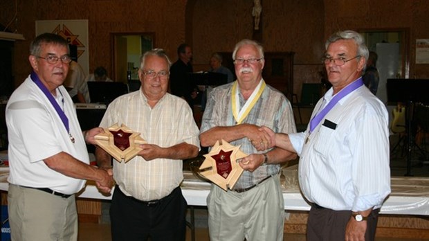 Les Chevaliers de Colomb de Windsor honorent trois des leurs