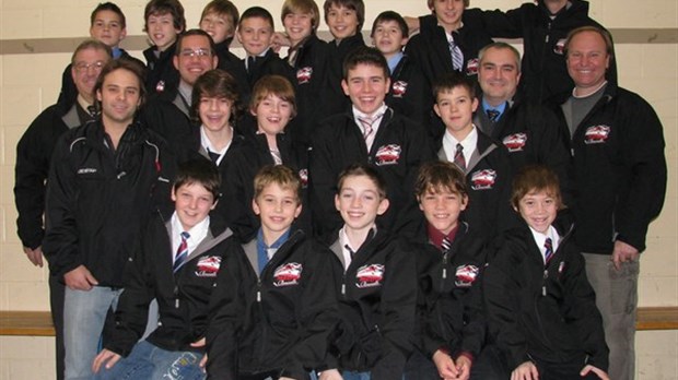 Le Métro-Brunelle pee-wee CC du Val Saint-François participera au tournoi de Québec