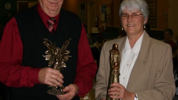 Gilbert et Huguette Frappier, bénévoles de l’année 2010 au sein de la paroisse Saint-François-Xavier.