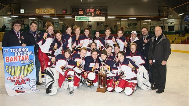 Le 33e Tournoi National Bantam de Windsor couronne ses champions.