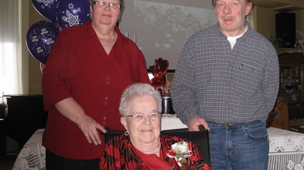 Mary Olney St-Cyr fête ses 100 ans !