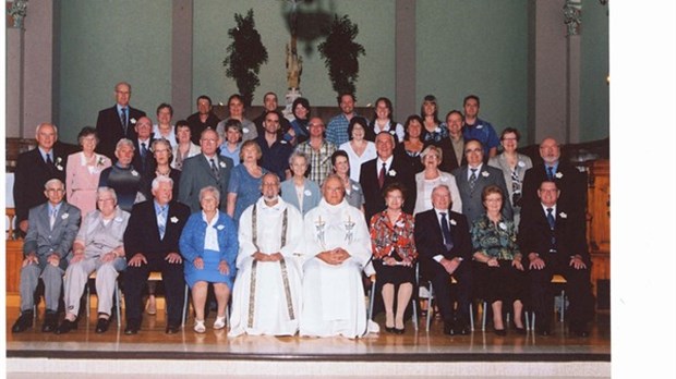 Vingt couples et deux religieux pour la fête de l’Amour à St-François-Xavier-de-Brompton