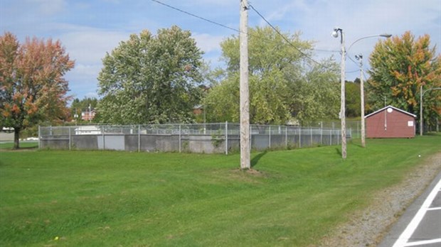 Projet de modification de la patinoire extérieure à la Place des Loisirs de Richmond