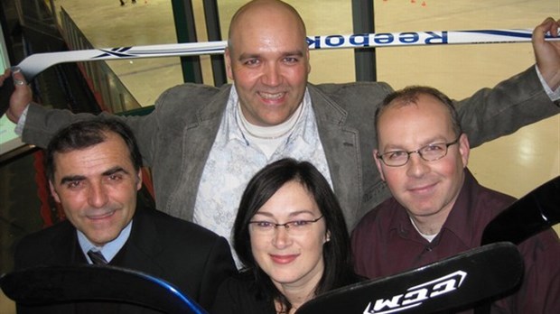 Un partenariat concret pour concilier le hockey et les études auprès des jeunes du Val Saint-François
