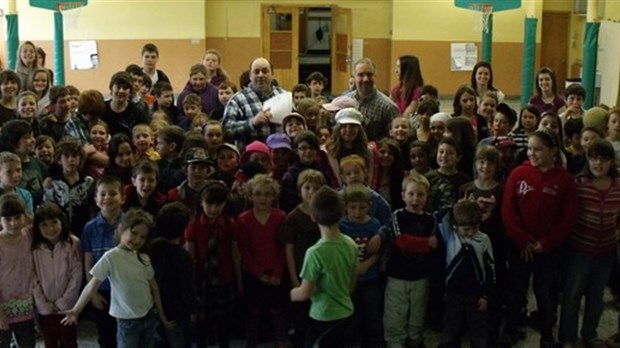 Metro aide un projet environnemental à l'école St-Gabriel de Windsor