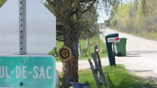Saint-François-Xavier. Les résidants du rang 6 réclament une solution permanente