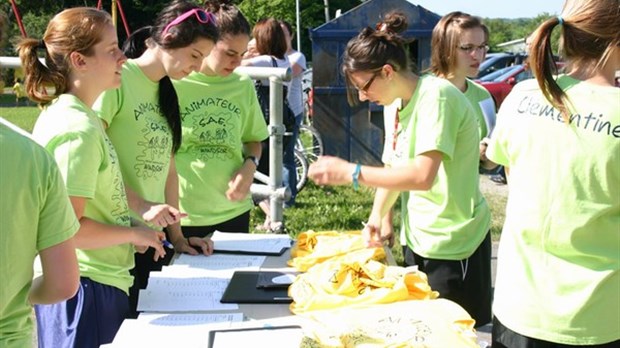 Une mobilisation progressive et concrète pour un personnel de qualité dans les camps de jour