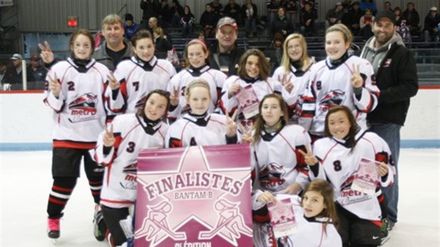 Le bantam B féminin du Métro Brunelle finaliste à St-Boniface