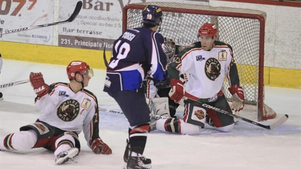 Le Wild perd 5-3 à Windsor Contre sa bête noire, le Caron et Guay de Trois-Rivières