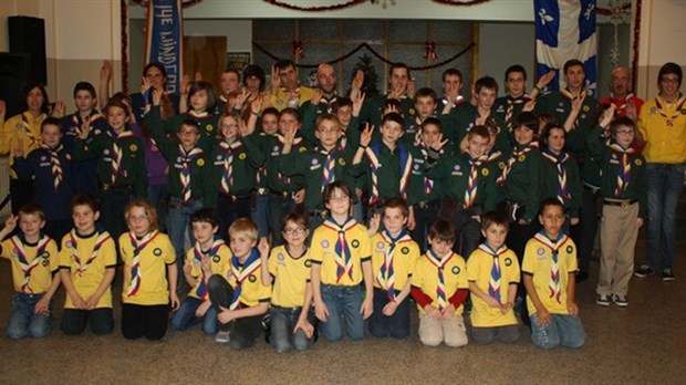 24 scouts de Windsor prononcent leur promesse