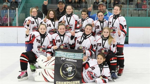 Les filles du bantam B championnes au tournoi féminin de Saint-Hubert