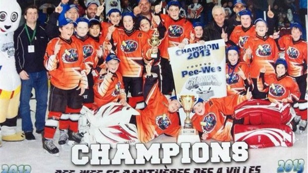 Peewee cc champions du tournoi de Chambly