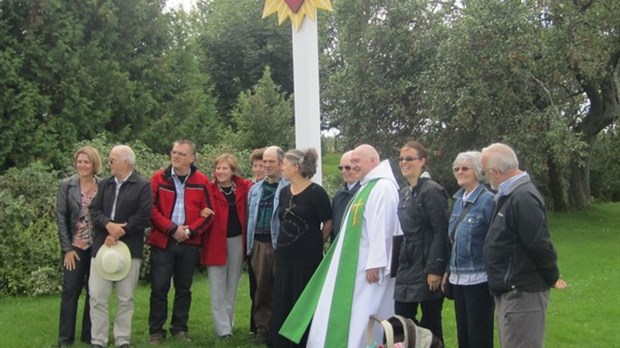 St-François-Xavier. Inauguration et historique des croix de chemin rénovées
