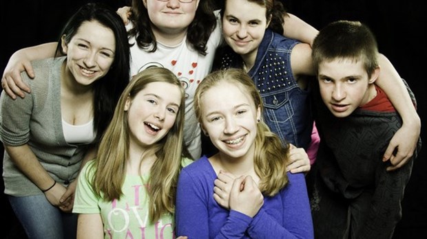 Lancement de l’album ARBRES DE VIE des jeunes artistes de l’école secondaire l’Odyssée de Valcourt