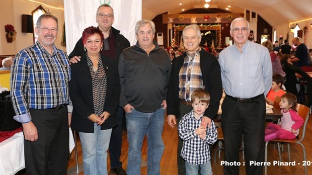 Belle réussite pour le brunch au profit des paniers de Noël à Richmond