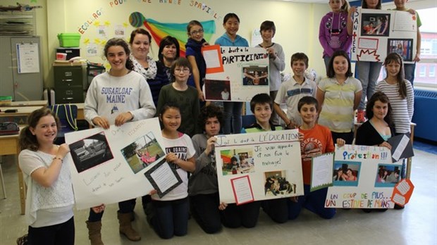 17 élèves de Saint-Philippe soulignent la Journée internationale des droits de l’enfant