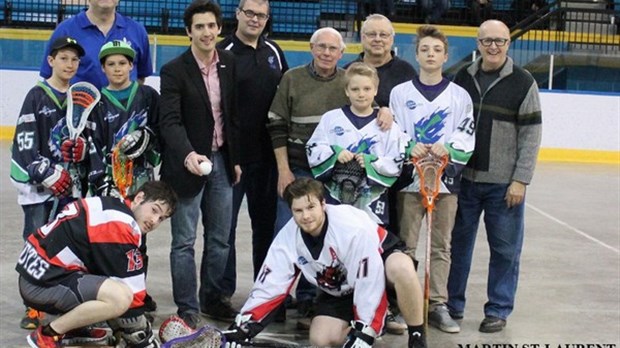 La saison 2015 de crosse senior s’amorce vendredi à Windsor