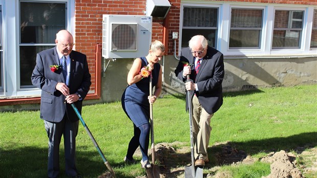 25e anniversaire de la Fondation et agrandissement majeur à Cleveland