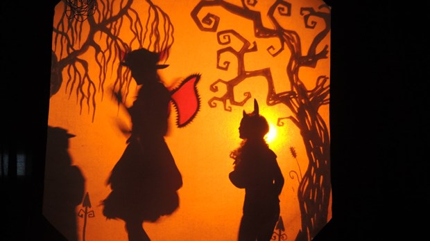 L’univers fascinant des ombres charme petits et grands à Wotton