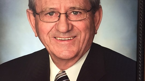 M. Louis Cloutier devient le 22e lauréat du Prix d’excellence René-Thibault