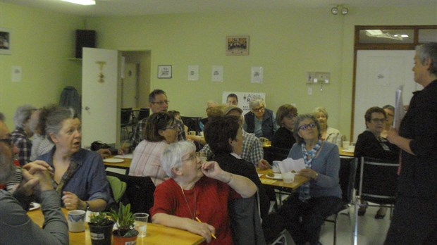 Thé, marche et appuis à des organismes du milieu