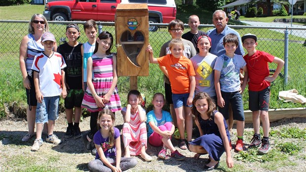 Un croque-livres pour l’école Saint-Gabriel de Windsor