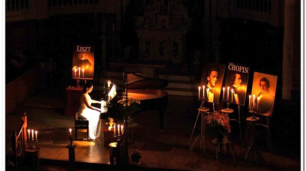 Un concert de Chopin à la lueur des chandelles