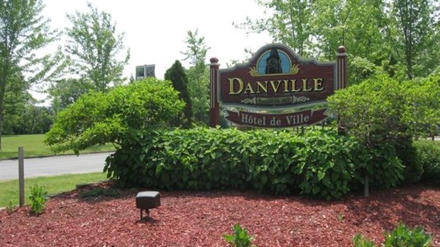 Une campagne électorale mouvementée avec trois candidats à Danville