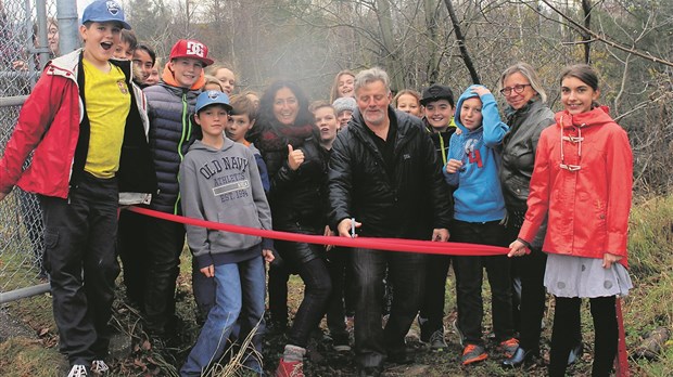 Inauguration du sentier des Jeunes à Stoke 