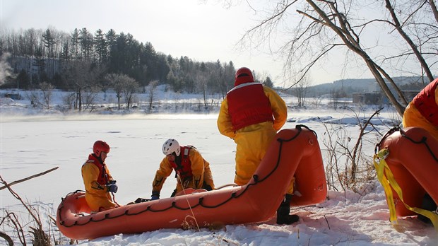 Exercices de sauvetage sur la rivière St-François