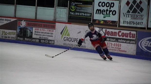 Victoire importante pour le Nordik Blades d'Asbestos