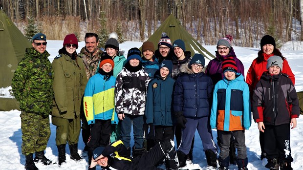 Les Cadets de l’Escadron 635 participe à une survie hivernale