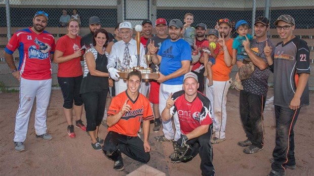 Le tournoi de balle lente du Festival des Gourmands
