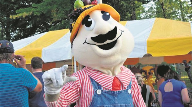 Des changements en vue pour le tournoi de balle 2020 du Festival des Gourmands