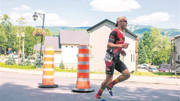 Des gens de la région participent au marathon de Boston
