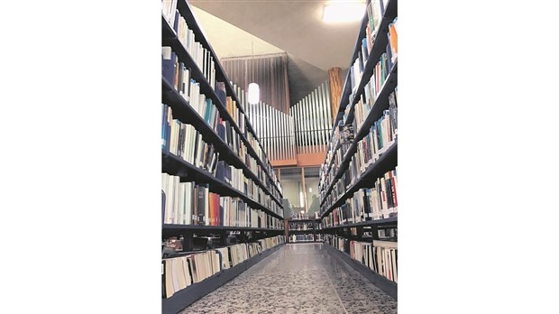 La bibliothèque d’Asbestos : un milieu culturel multiservices
