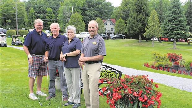 Bonne réussite pour le tournoi du maire Bertrand Ménard 