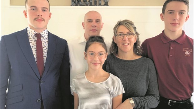 La présidence d’honneur du 43e Tournoi Pee-Wee Bantam confiée à la famille Picard