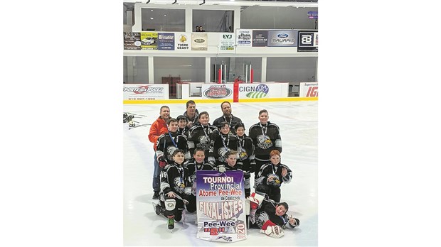 Les Hawks-2 finalistes à Coaticook