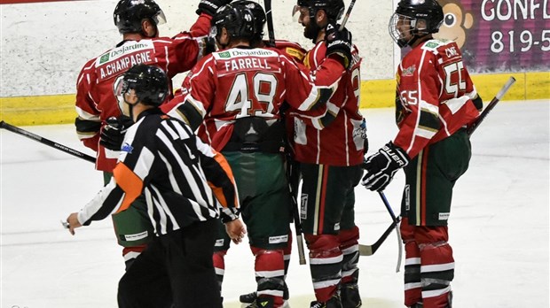 Le Desjardins-Wild pousse le Boum Hockey Lemay dans les câbles